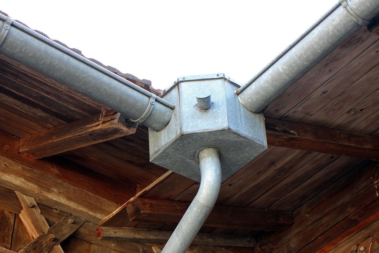 Guillaume Vigreux, chantier de couvreur zingueur à Saint-Denis-de-Pile